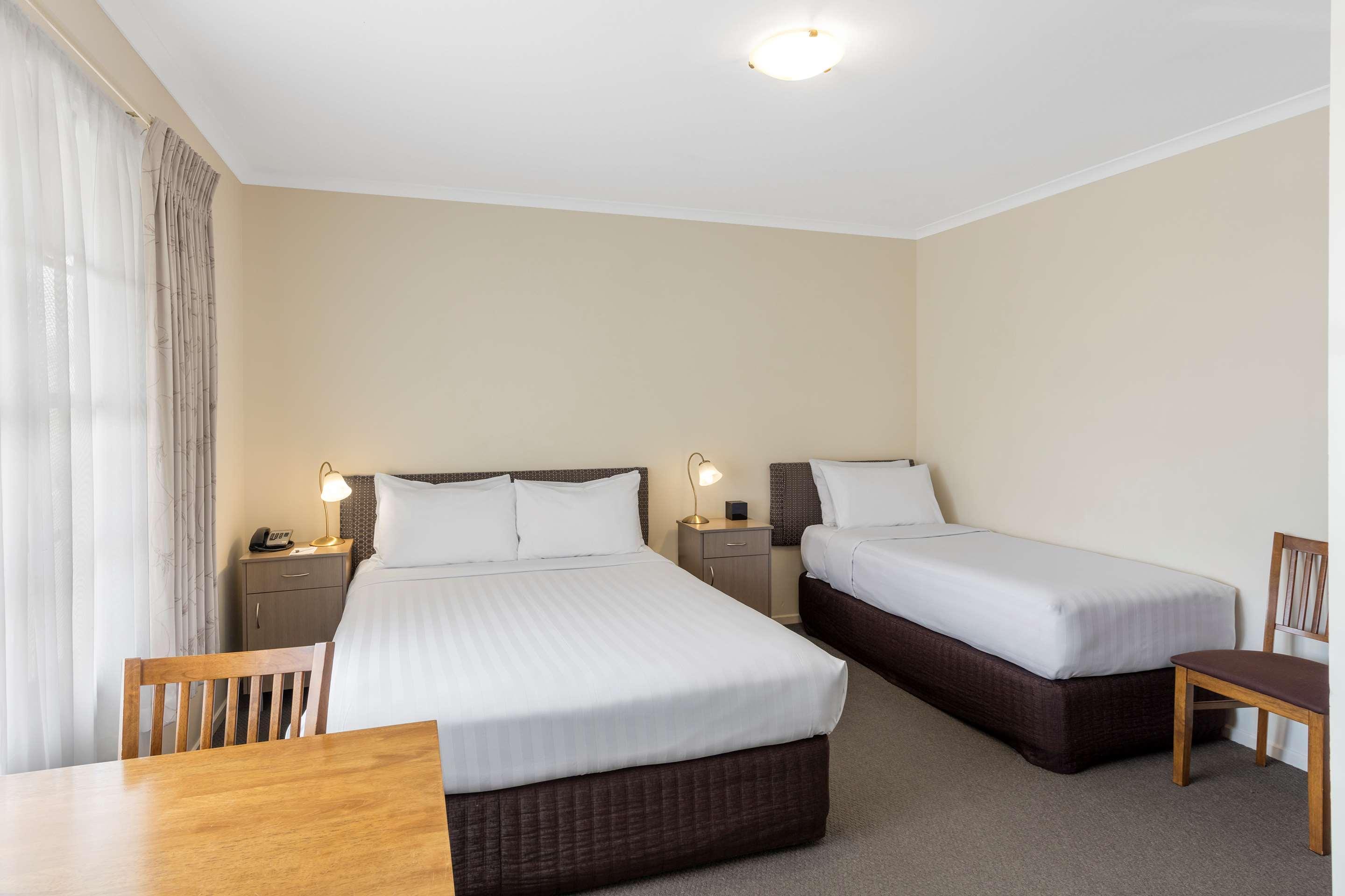 Best Western Olde Maritime Motor Inn Уорнъмбул Екстериор снимка