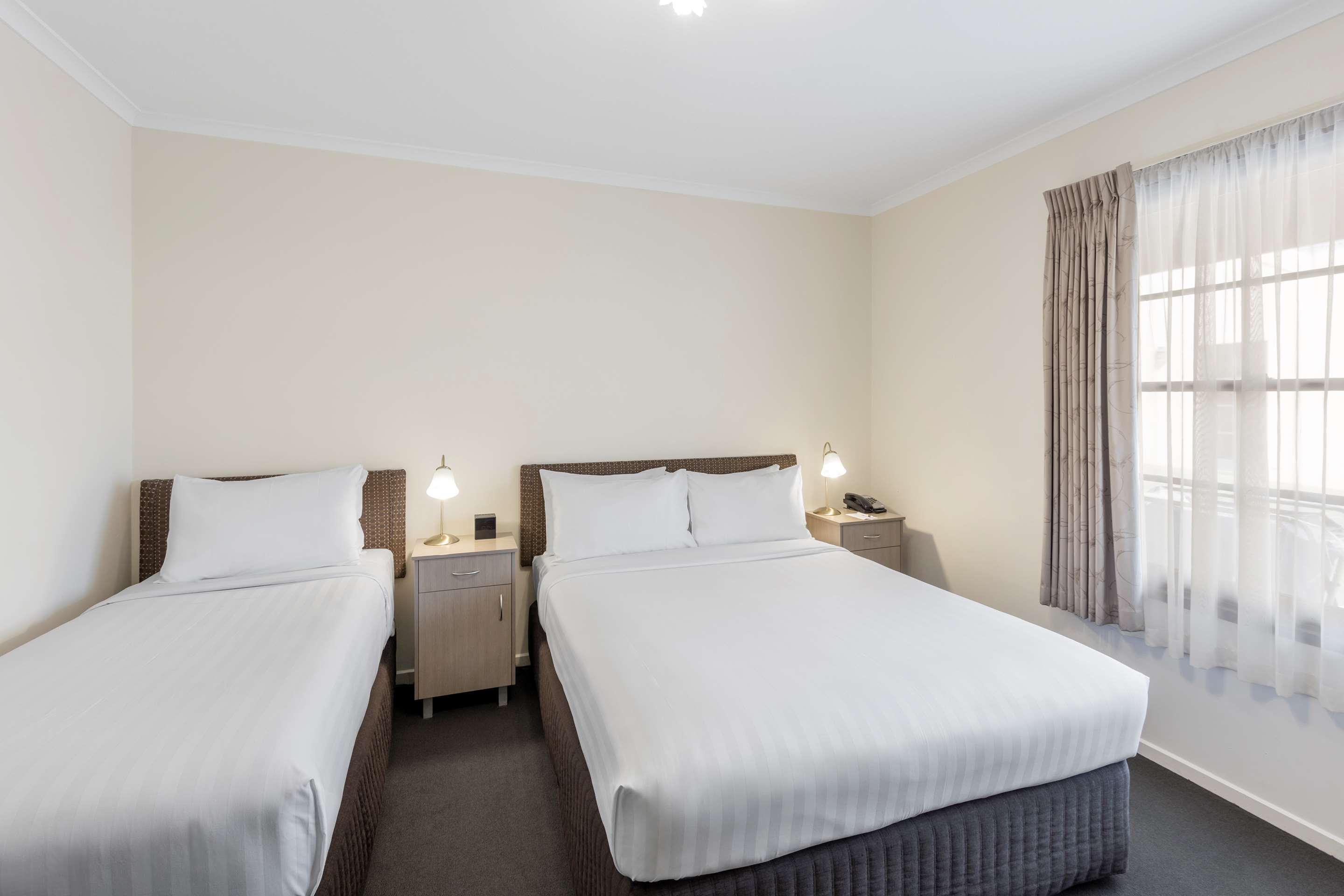 Best Western Olde Maritime Motor Inn Уорнъмбул Екстериор снимка